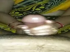 মোটা, বড় ইংলিশ ফুল  ...