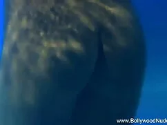 তিনে মিলে, শ্যামাঙ্গ ...
