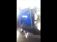 স্বর্ণকেশী, সেক্স ইং ...