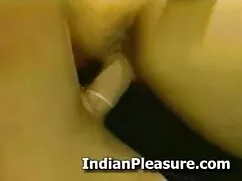 বড় সুন্দরী মহিলা ইং ...